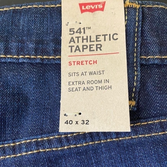 Men! NWT Levi's 541 Athletic Taper Jeans Dark Wash size 40x32 - Picture 7 of 9